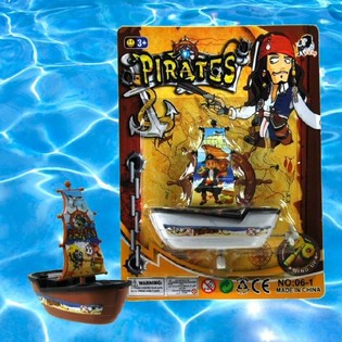 PEQUENO BARCO DE PIRATA (12 unid.)