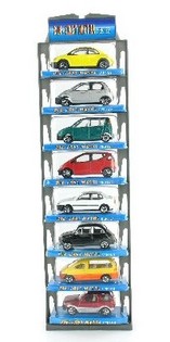 Conjunto de 8 Carros de Metal em Embalagem de Pendurar