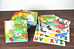 LOTE DE LIVROS INFANTIS E PUZZLES VARIADOS (16 un.)