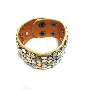 Pulseira Larga de Luxo Taupe com Tachas e Strass (1 un)