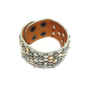 Pulseira Larga de Luxo com Tachas Prateadas (1 un.)
