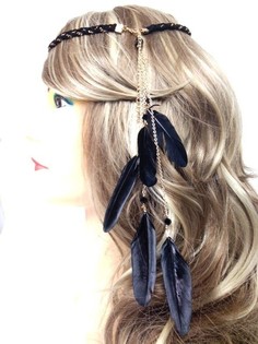 Fita de cabelo entran&ccedil;ada com penas preta (1 un)