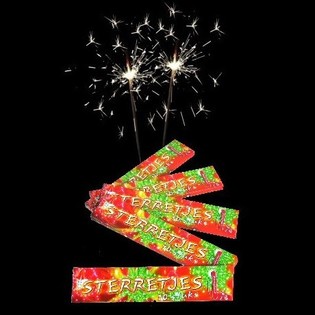 ESTRELINHAS DE NATAL/FESTA 16 CM - 8 PACKS DE 10 UNID.