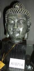 Est&aacute;tua de Buda com Pedestal (25 cm) &ndash; Decora&ccedil;&atilde;o para Revenda