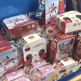 AUT&Oacute;COLANTES DISNEY MIX EM DISPENSADOR (48 un.)